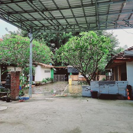 Pandu Homestay Lombok Kuta  Luaran gambar